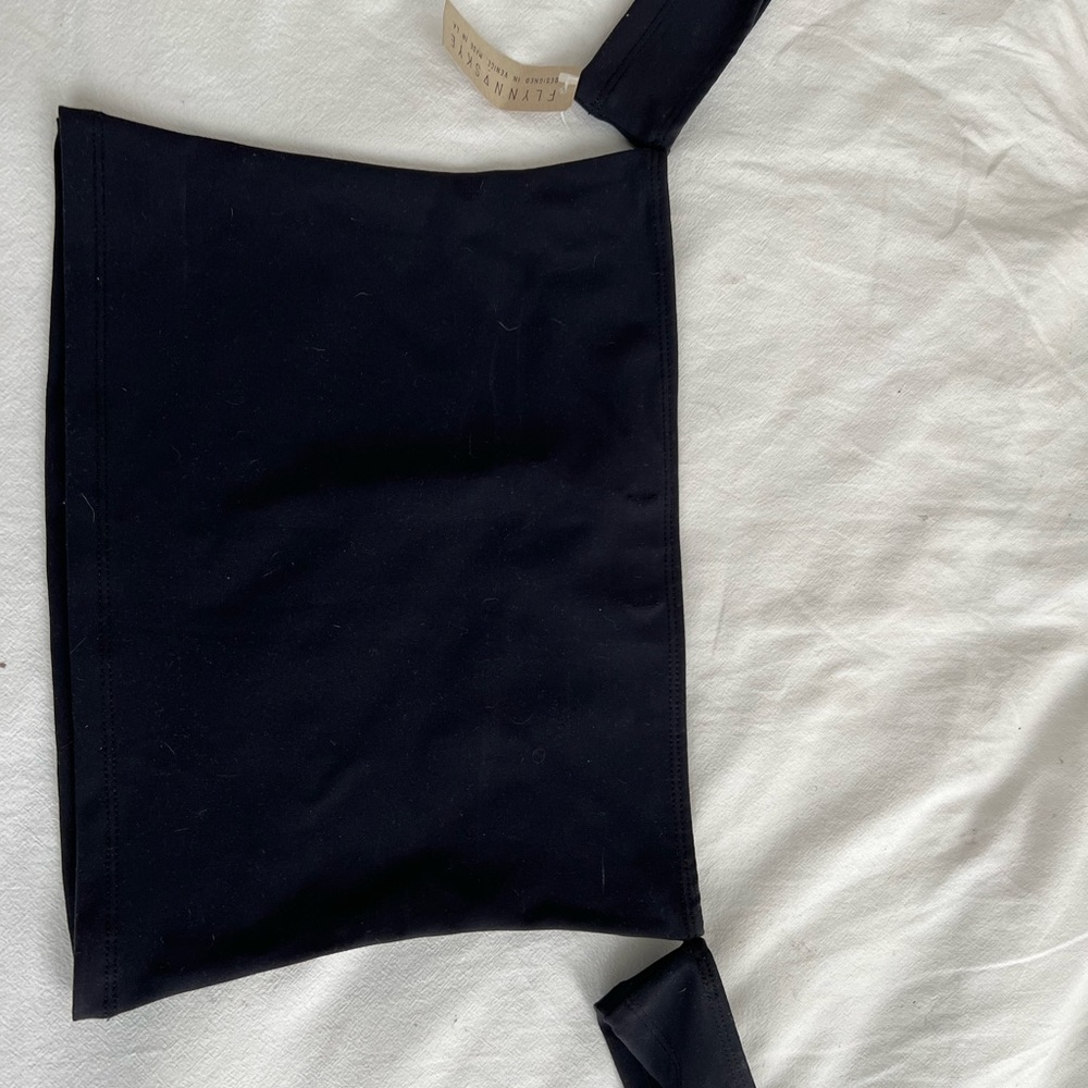 NWT Flynn Skye crop top